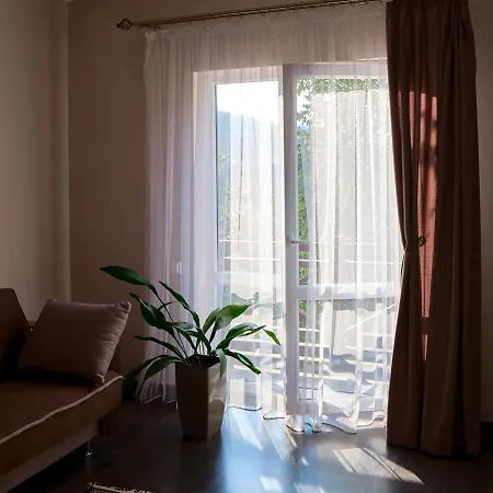 лісова * Podgorodtsy