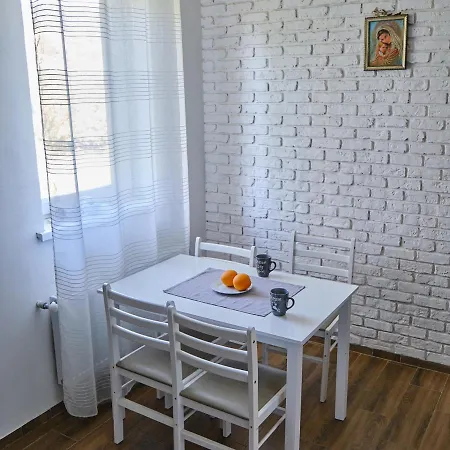 Шале лісова Podgorodtsy