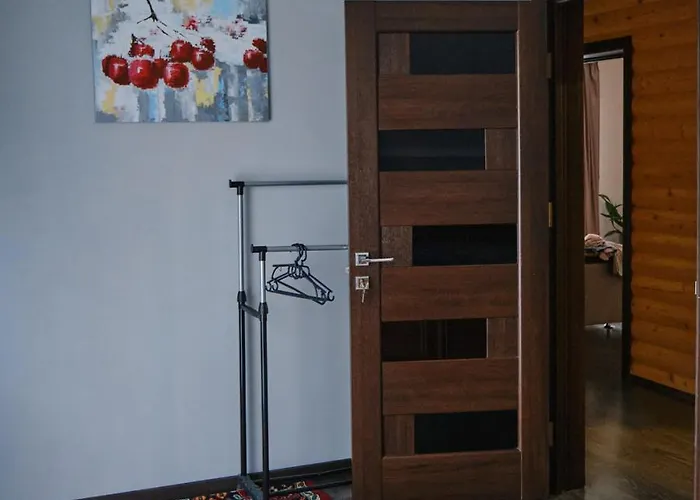 木屋 лісова Podgorodtsy